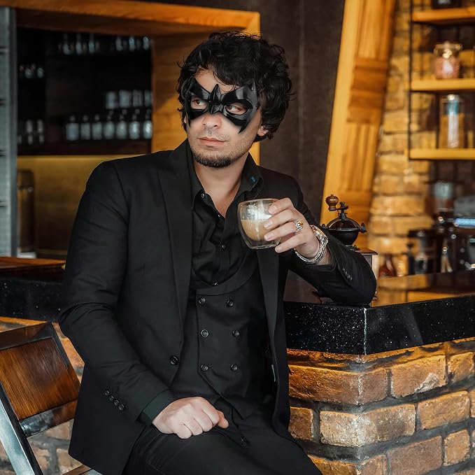 Masquerade Superhero Eye Mask Black Elegant