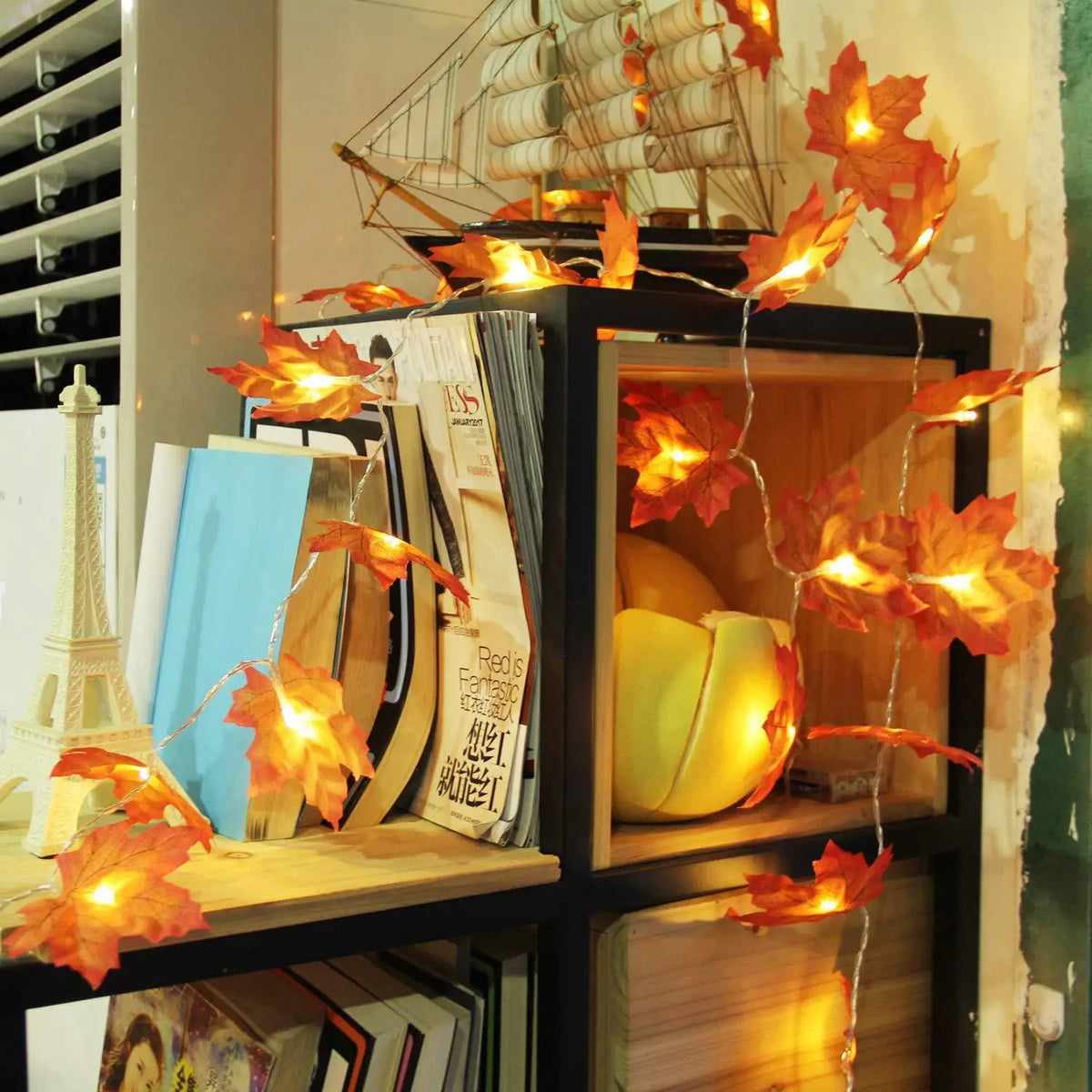 2/3/6M Christmas Decoration Maple Leaf LED Light