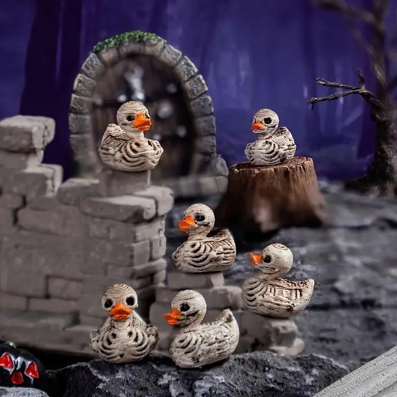 20-Pack 0.6in Gothic Cute Skull Ducks Resin Figurines Halloween Gothic Home