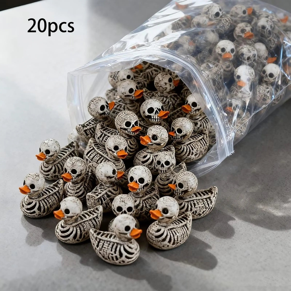 20-Pack 0.6in Gothic Cute Skull Ducks Resin Figurines Halloween Gothic Home