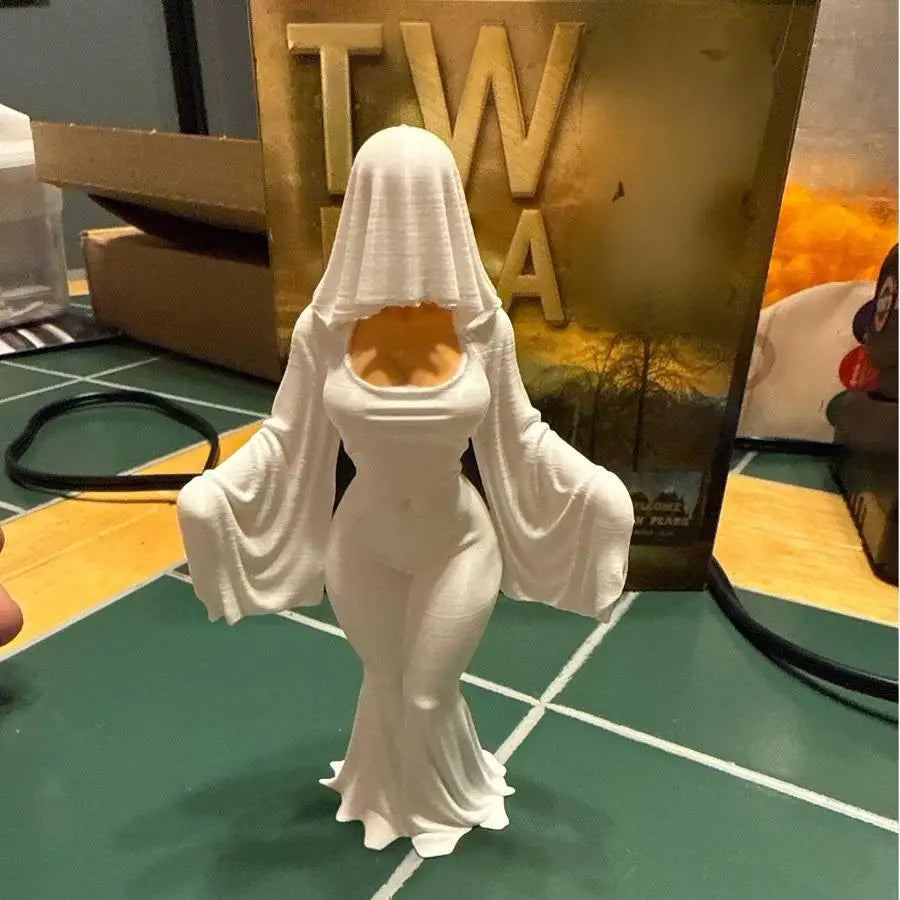 A 12cm Ghost Ornament 3D Printed White Dress Ghost Decoration Funny Halloween