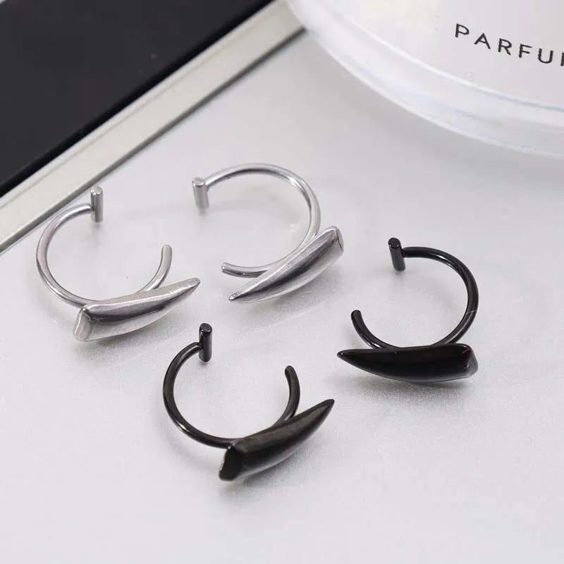 1pair Stainless Steel Sharp Teeth Fake Piercing Lip