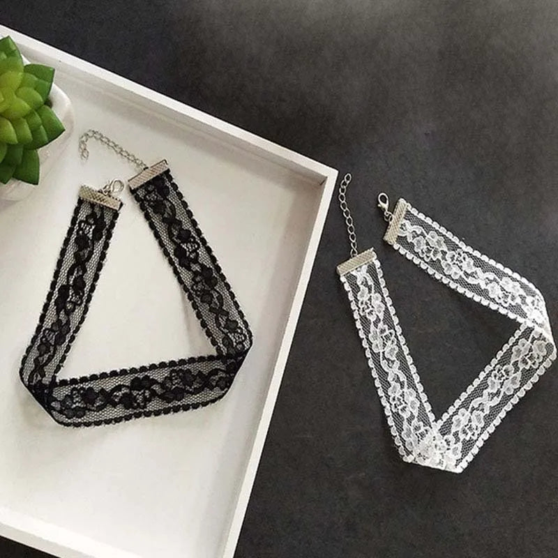 Short Lace Choker Necklace Women Girl Black White