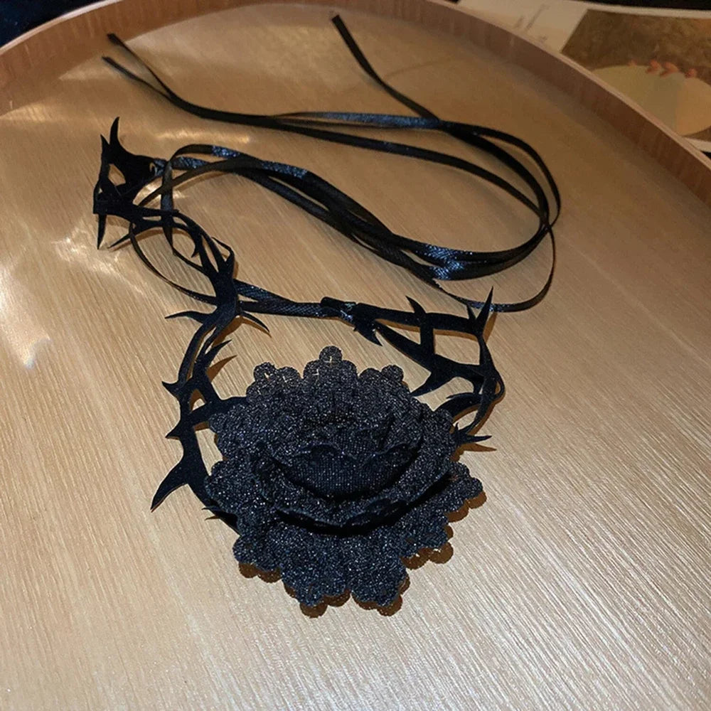 1PC Ladies Gothic Style Rose Thorn Necklaces