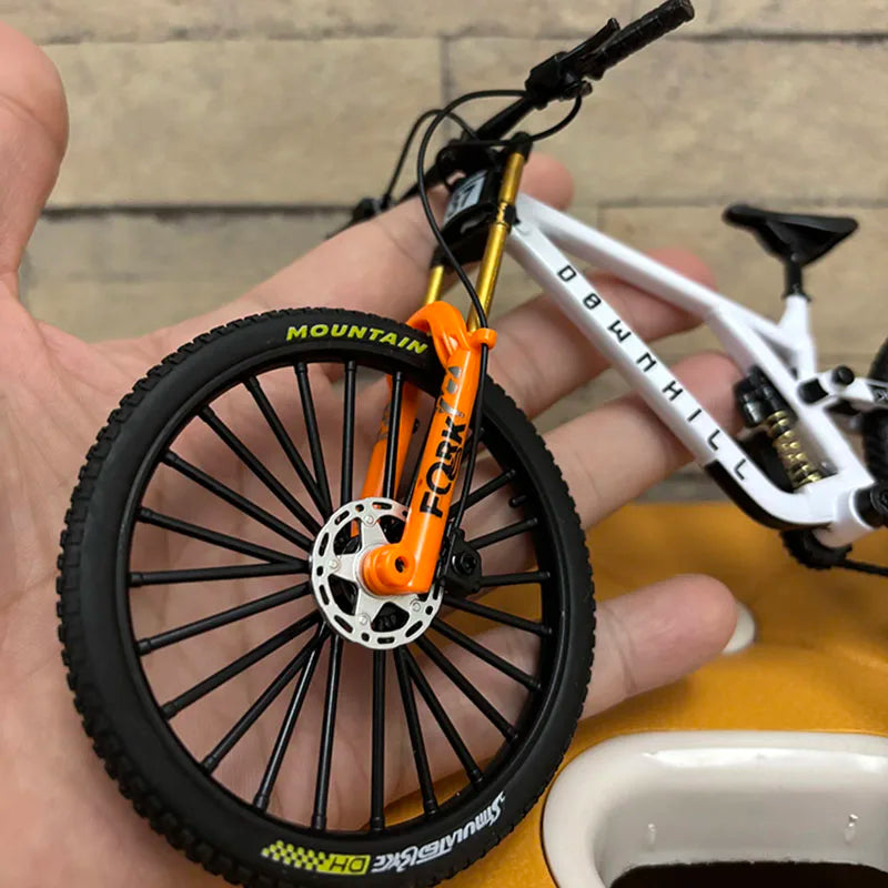 1:8 Model Alloy Bicycle Diecast Mini Finger Bikes Simulation Collection Gifts