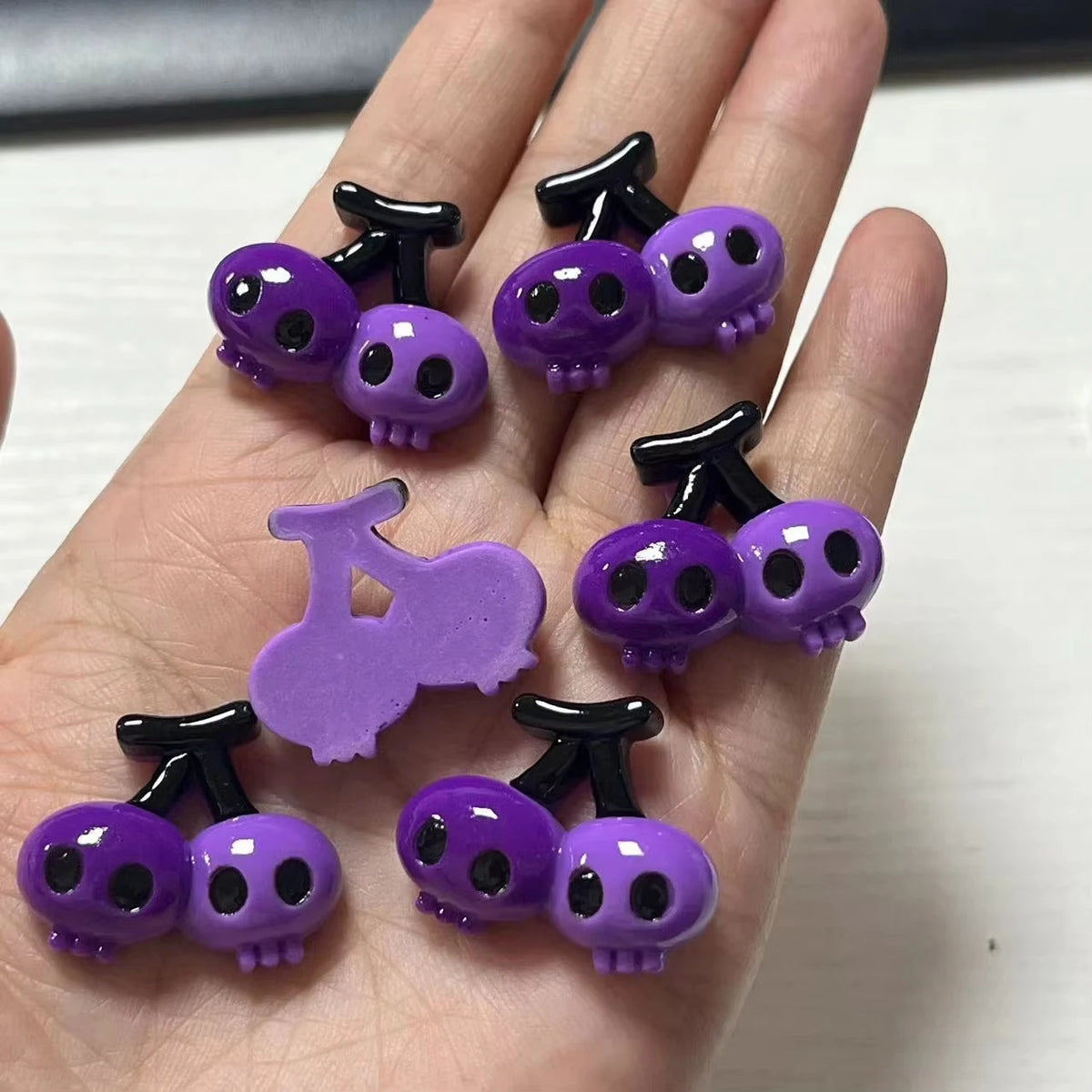 10pcs Macaron Color Skull Bow Skeleton Resin Handmade