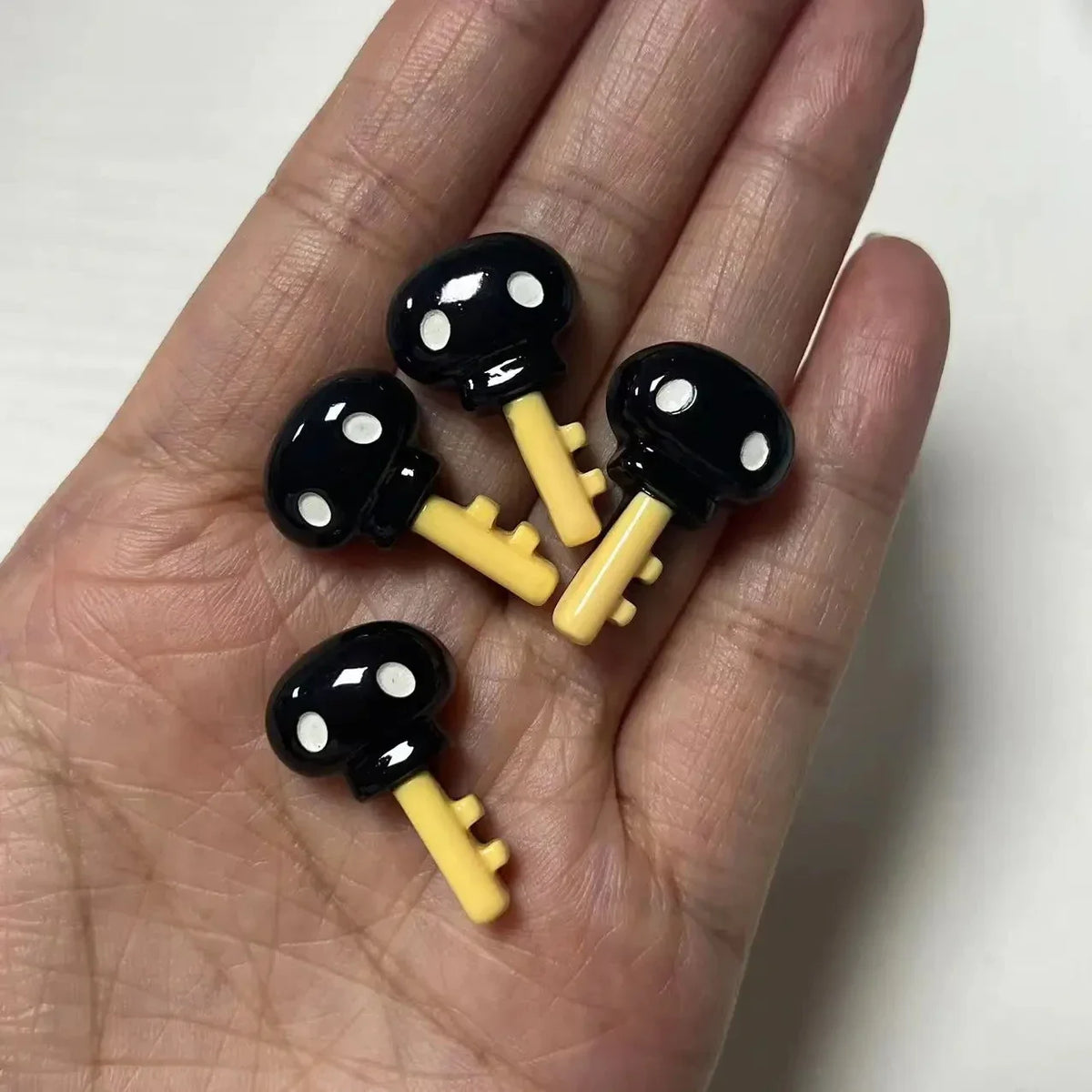 10pcs Macaron Color Skull Bow Skeleton Resin Handmade