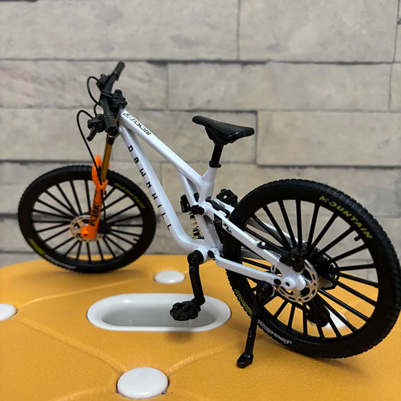 1:8 Model Alloy Bicycle Diecast Mini Finger Bikes Simulation Collection Gifts
