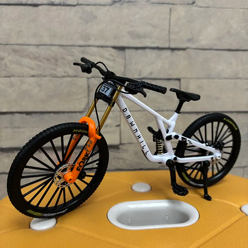 1:8 Model Alloy Bicycle Diecast Mini Finger Bikes Simulation Collection Gifts