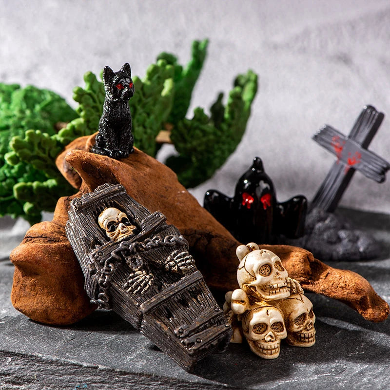 3D Horror Halloween Decoration Miniature Raven Tombstone Ghost Skeleton Skull