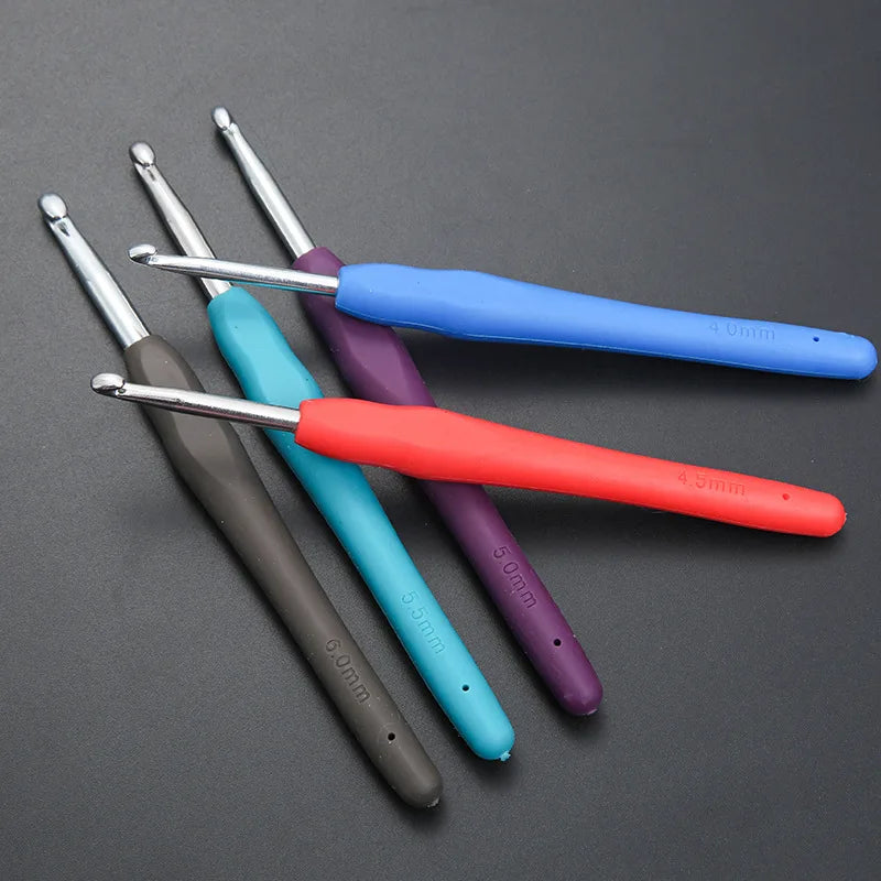 9pcs Knitting Tool Sweater Needle TPR Soft Handle Aluminum Crochet Scarf