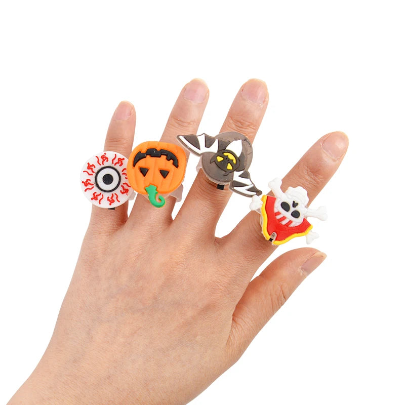 10/20PCS Cute Halloween Glowing Rings Bracelet Gift