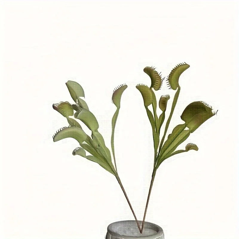 Lifelike Artificial Venus Flytrap Plant Halloween Decor