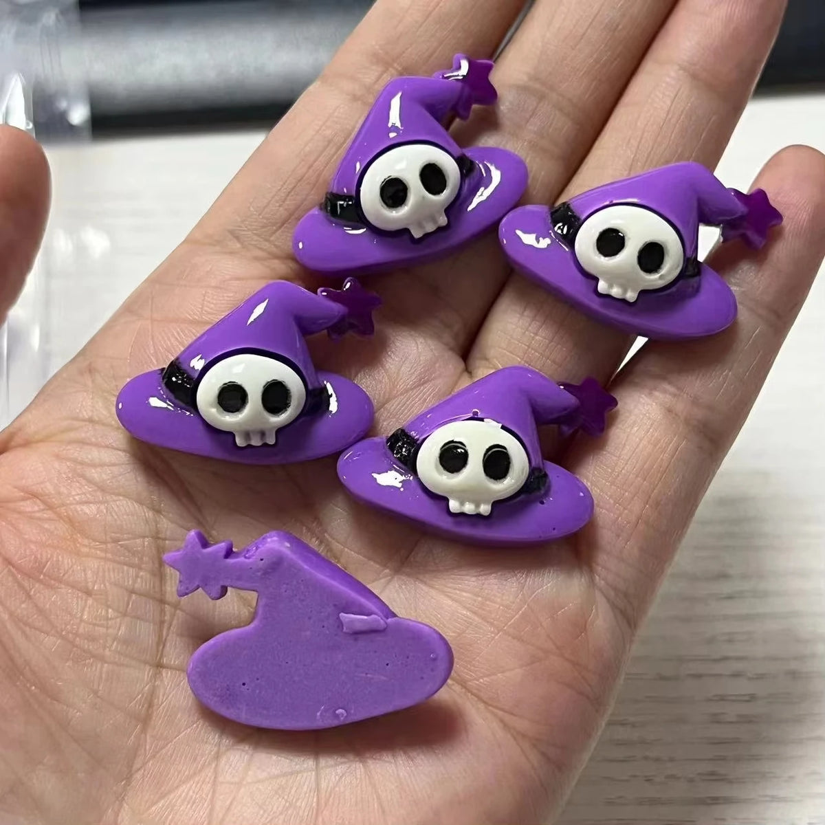10pcs Macaron Color Skull Bow Skeleton Resin Handmade