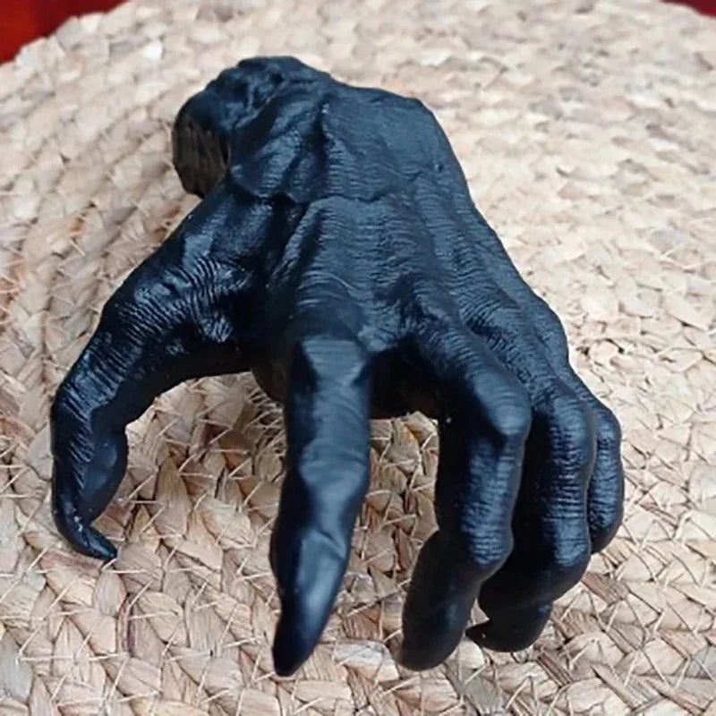 Gothic Witch's Hand Statues Creative Resin Ornament Aesthetic Wall Keys Hanging