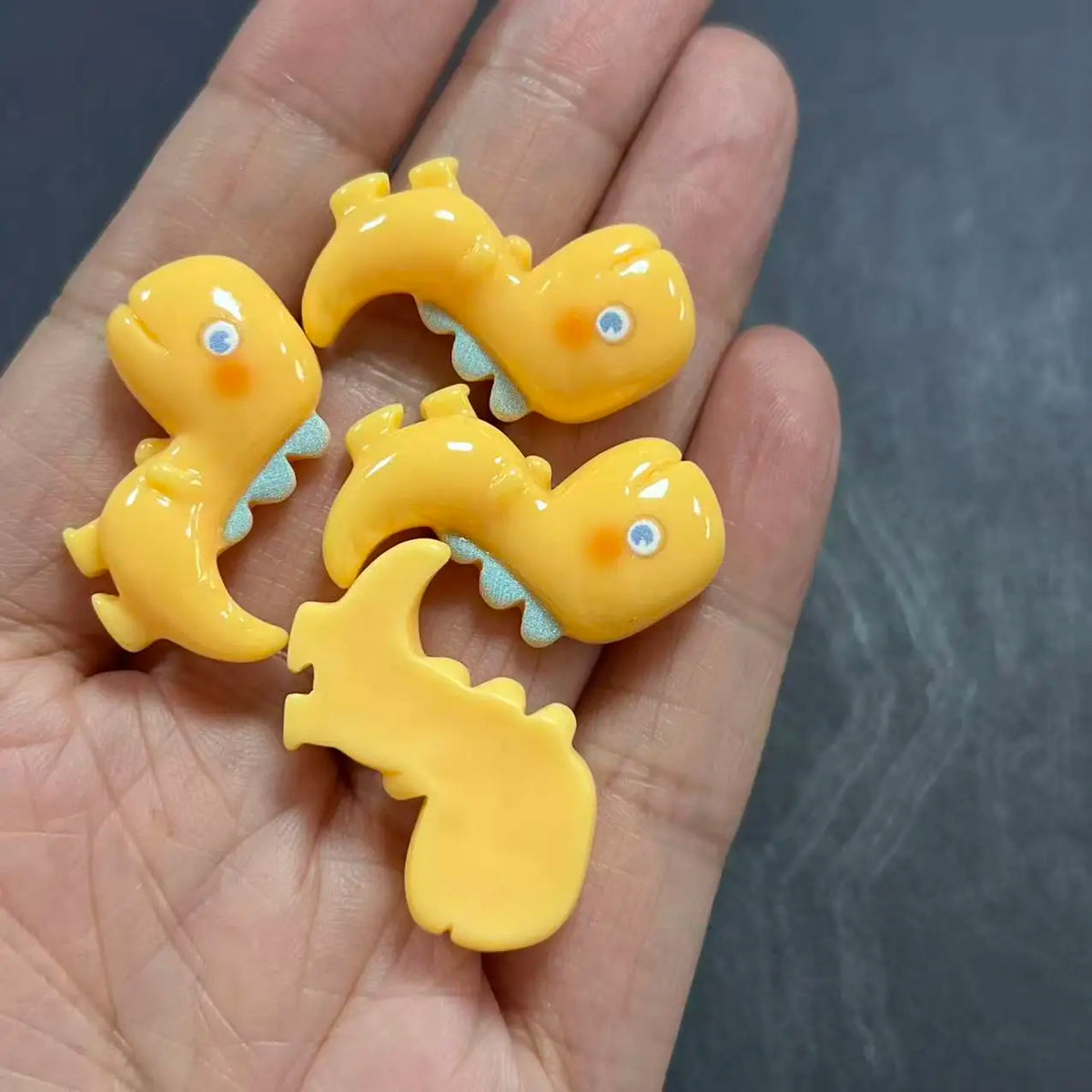 10pcs Macaron Color Skull Bow Skeleton Resin Handmade