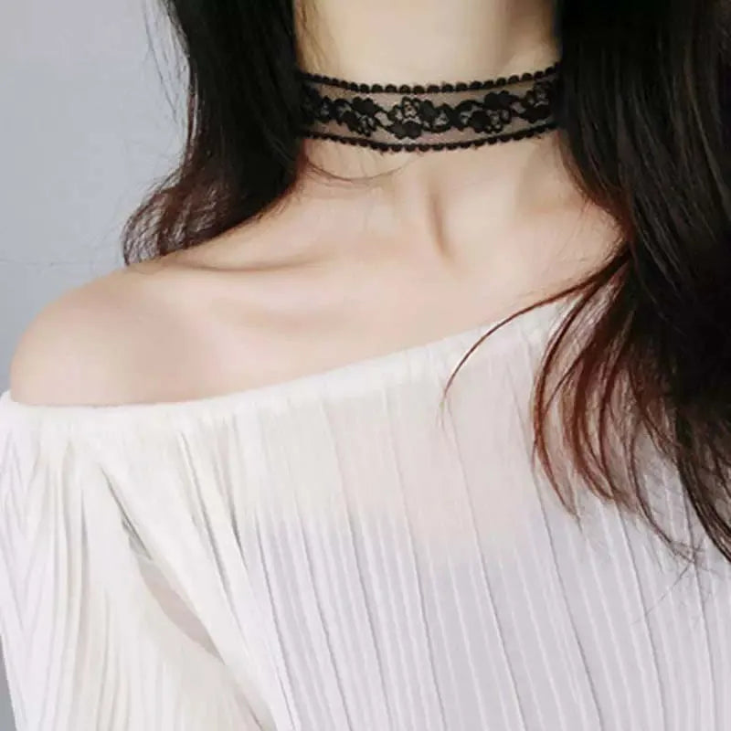 Short Lace Choker Necklace Women Girl Black White