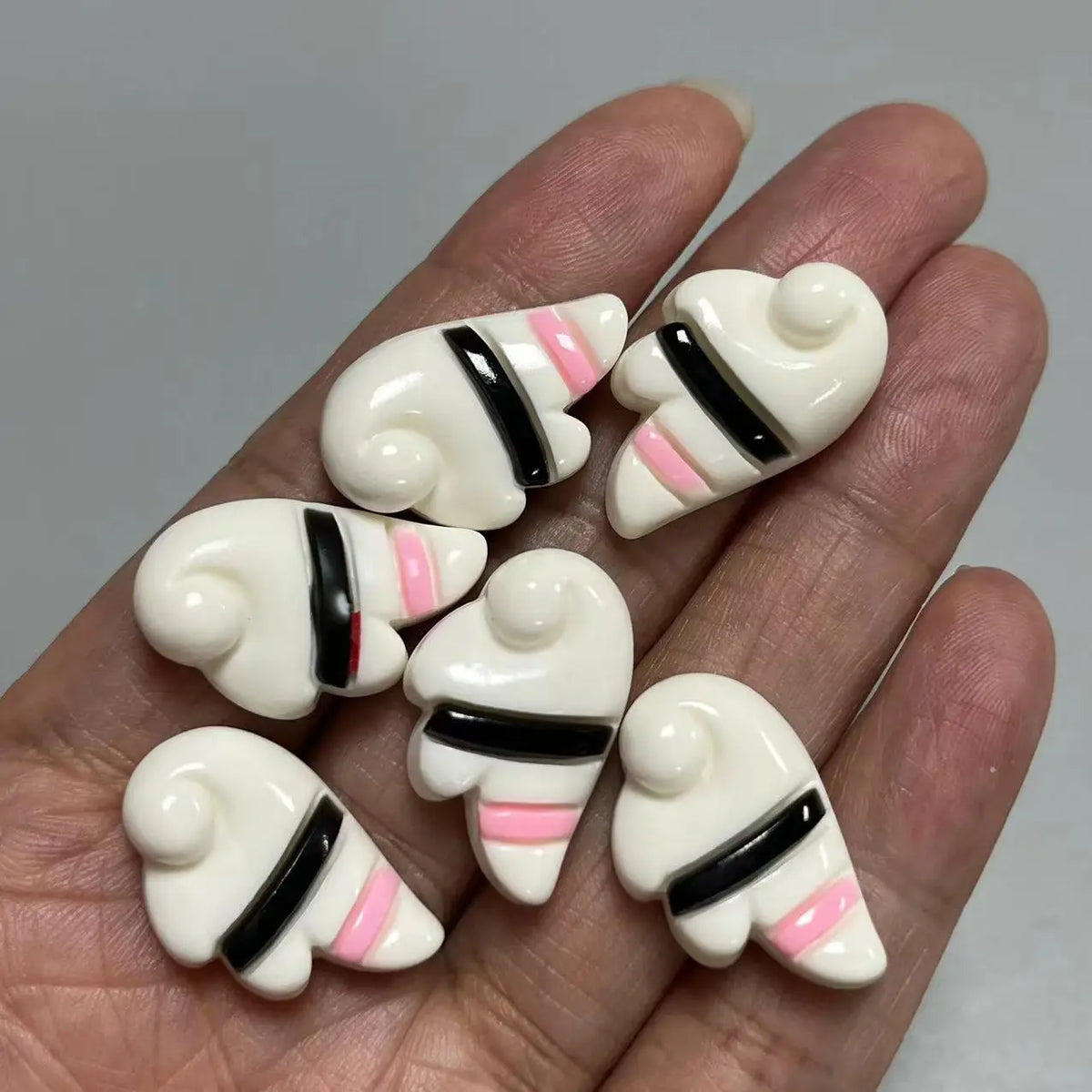 10pcs Macaron Color Skull Bow Skeleton Resin Handmade