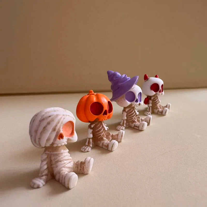 4Pcs Halloween Mini Figurines Spooky Resin Decor