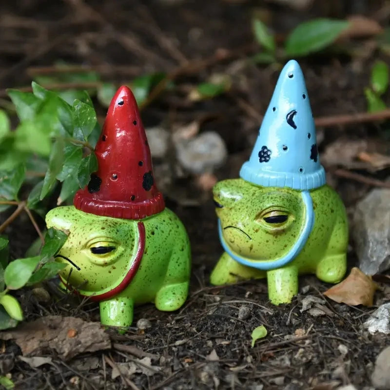 Creative Party Hat Cute Little Frog Statue Garden