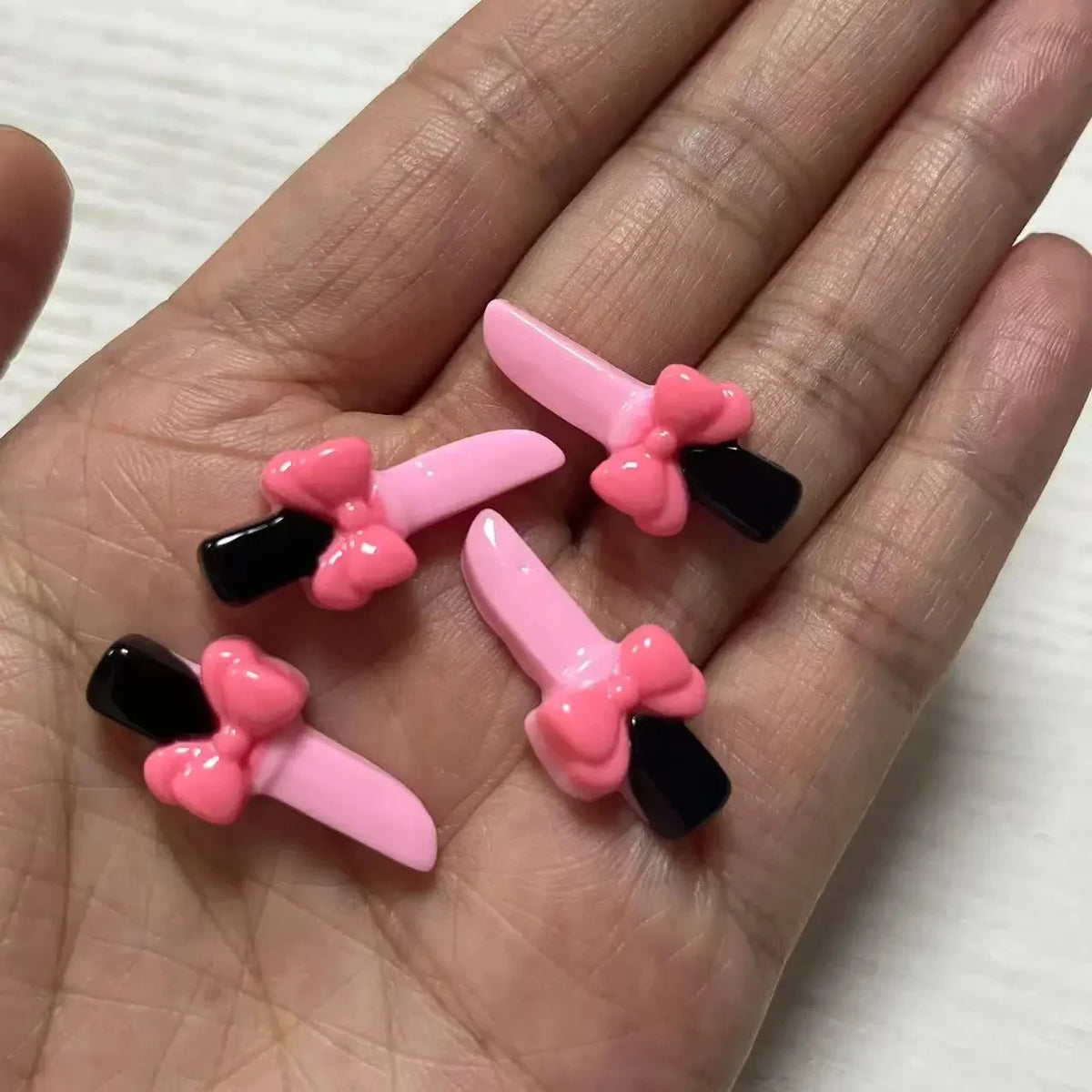 10pcs Macaron Color Skull Bow Skeleton Resin Handmade